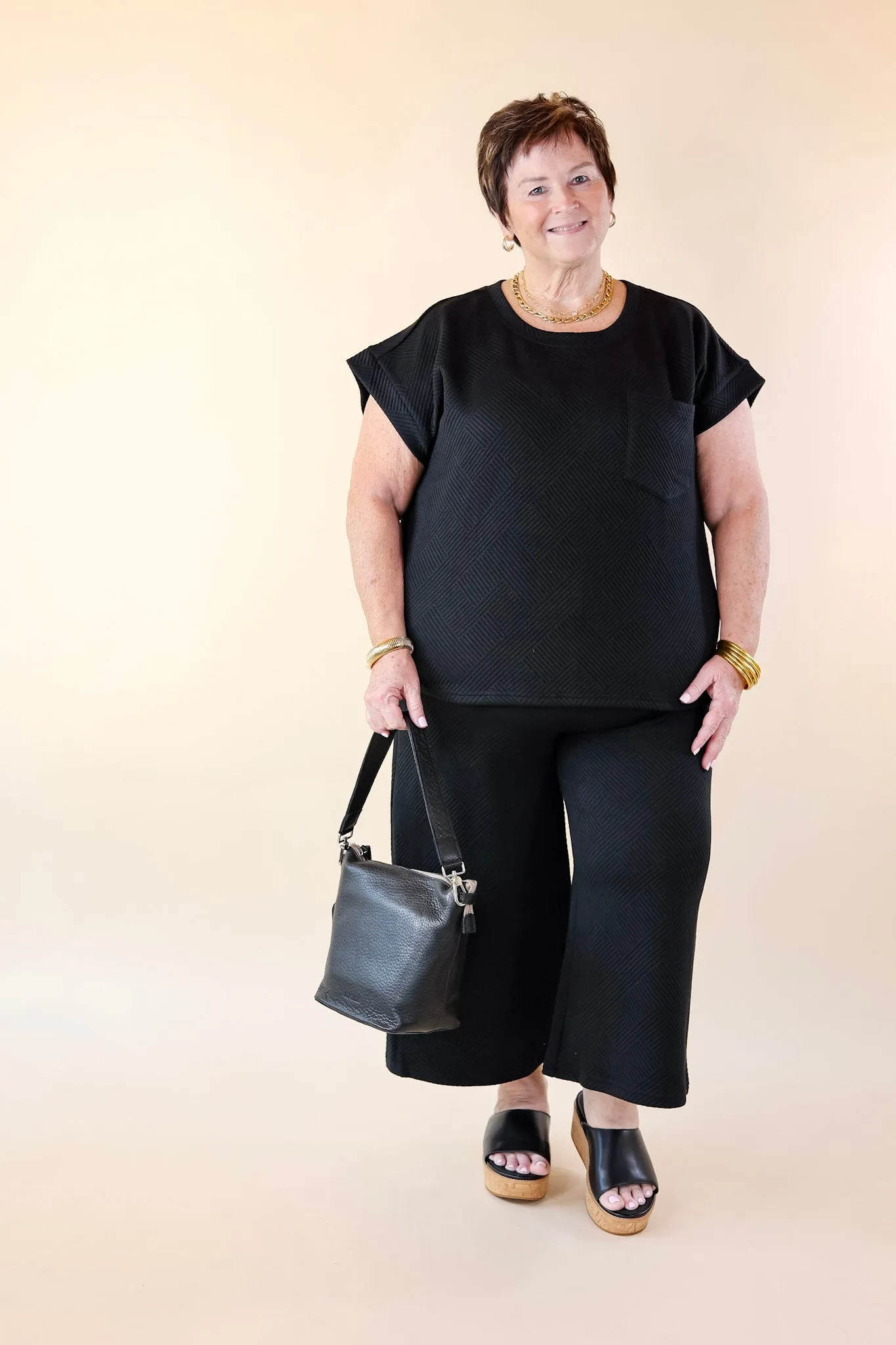 Glamour on the Go Textured Wide Leg Pant in Black