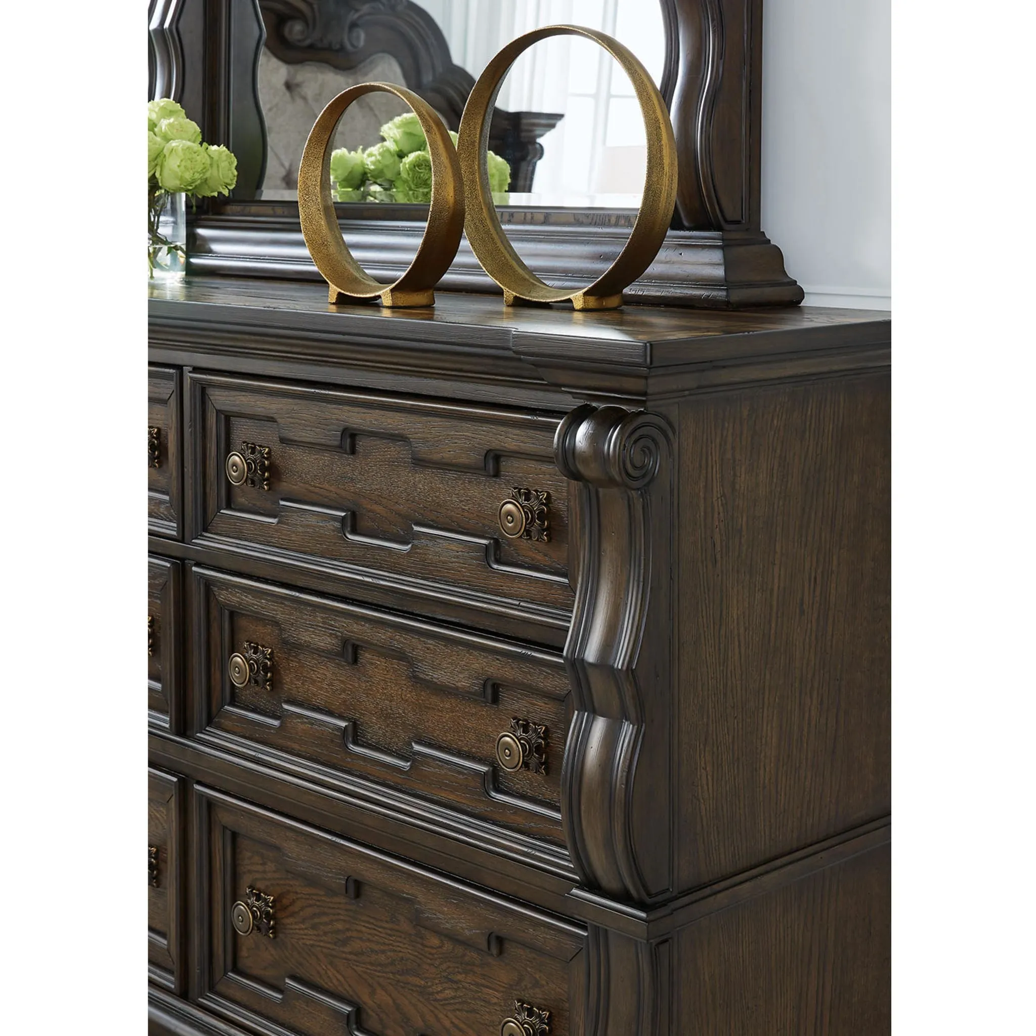 Maylee Dresser and Mirror